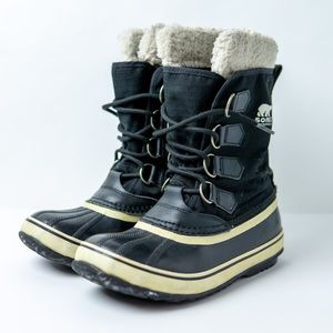 Womens Sorel Winter Boots - size 7